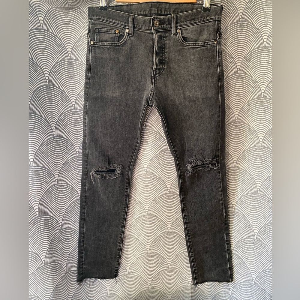 Top shop black distressed, skinny jeans, size 3